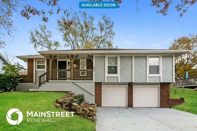 property at 8523 N Rhode Ave