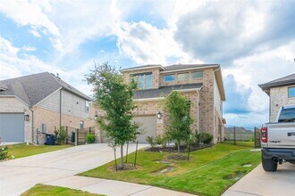 521 Calmo Ct in Liberty Hill, TX - Building Photo - Building Photo