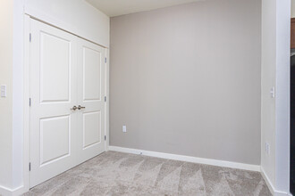 Echelon in Lakewood, WA - Building Photo - Interior Photo