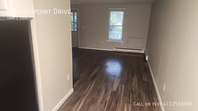 7 Southpoint Dr in Amherst, MA - Building Photo - Building Photo