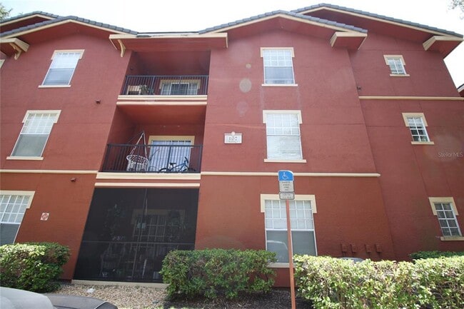property at 107 Vista Verdi Cir