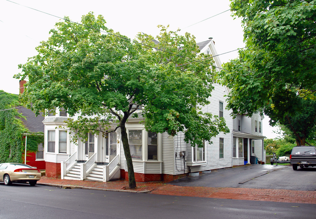 18-20 Atlantic St in Portland, ME - Building Photo