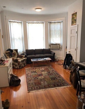591 Beacon St, Unit 3 in Boston, MA - Building Photo - Building Photo