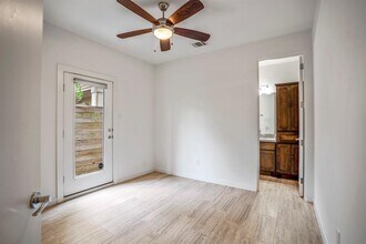 1614 Hazel St in Houston, TX - Building Photo - Building Photo