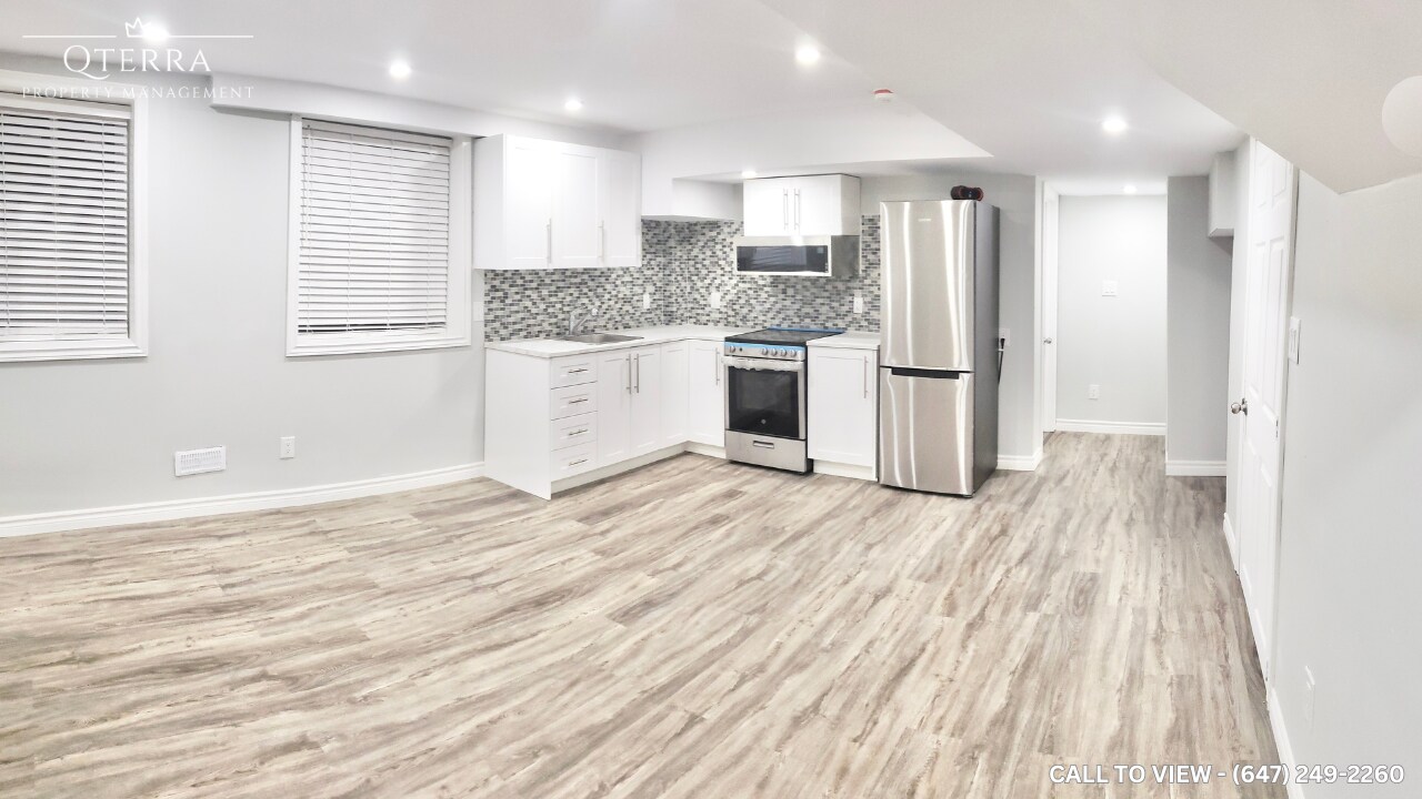 47 Doon Creek St in Kitchener, ON - Building Photo