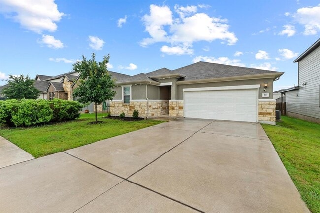 277 Magna Ln in Liberty Hill, TX - Building Photo - Building Photo