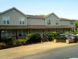 1217 Osburn Rd in Chickamauga, GA - Building Photo