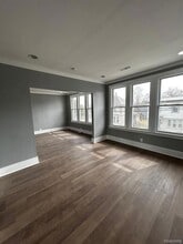 7941 Sylvester St, Unit 300 in Detroit, MI - Building Photo - Building Photo