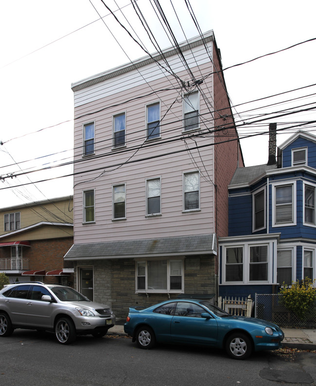 107 Beacon Ave in Jersey City, NJ - Building Photo - Building Photo