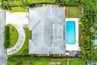 15 NE 18th St in Delray Beach, FL - Foto de edificio - Building Photo