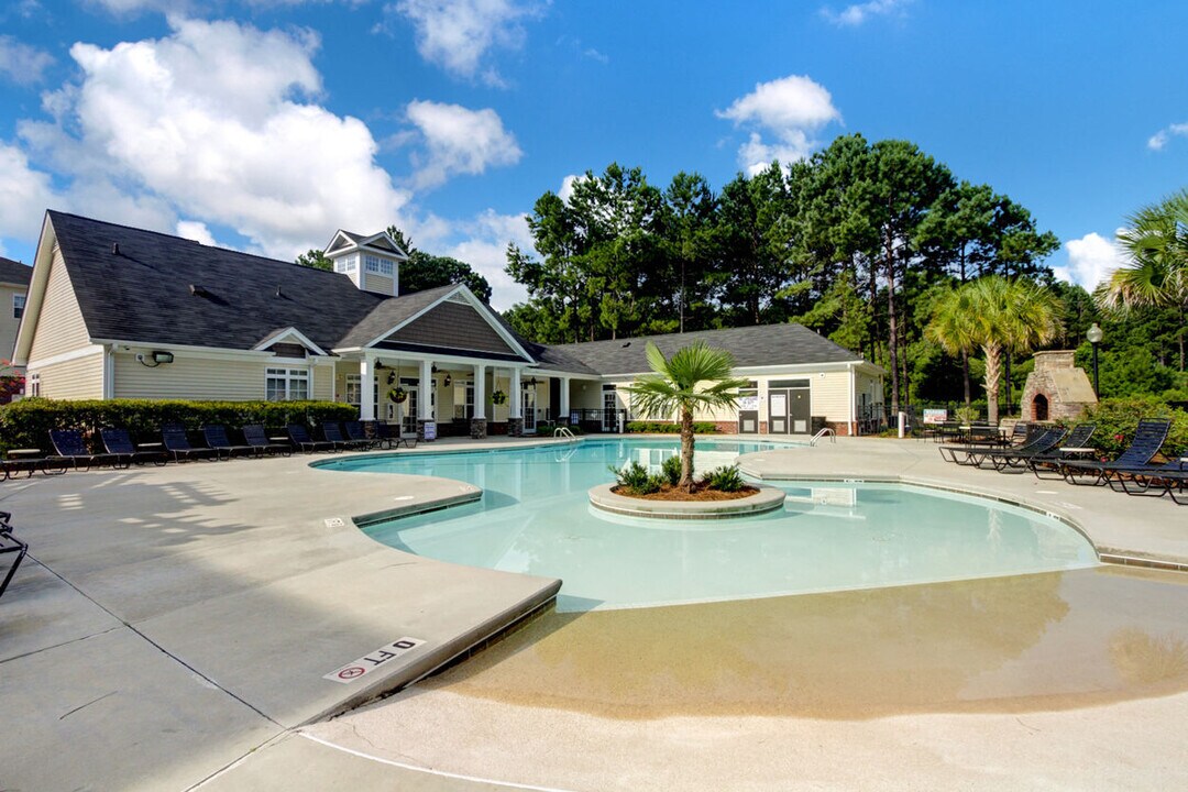 Boltons Landing in Charleston, SC - Building Photo