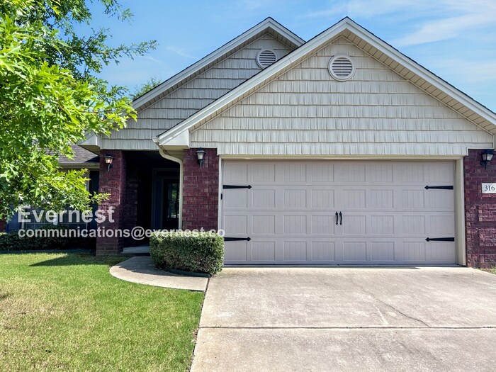 316 Stoney Trail in Alabaster, AL - Building Photo