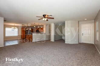 2050 W Hayden Peak Dr in San Tan Valley, AZ - Building Photo - Building Photo