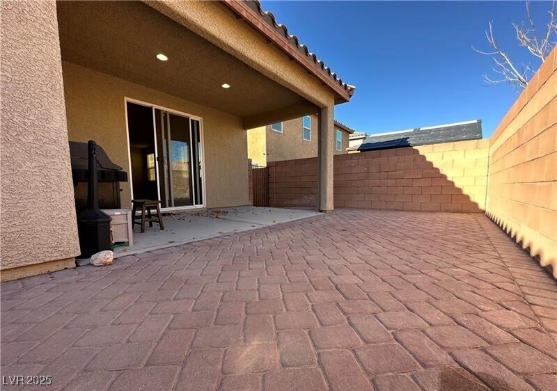 10590 Natural Bridge St in Las Vegas, NV - Building Photo