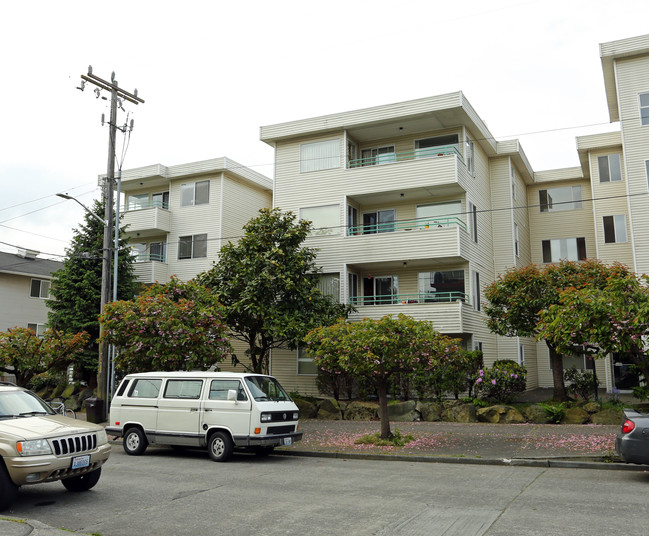 1425 NW 61st St in Seattle, WA - Foto de edificio - Building Photo