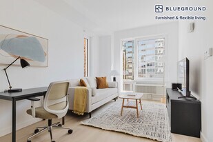 150 Lawrence St in Brooklyn, NY - Building Photo