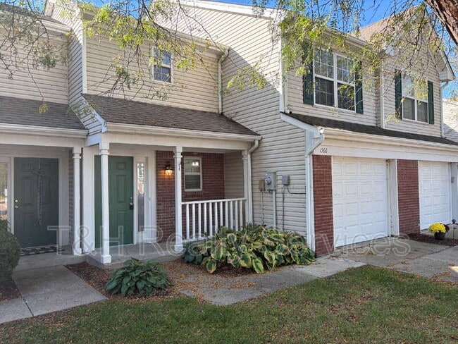 1566 Brookfield Cir in Franklin, IN - Building Photo - Building Photo