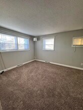 932 Pius Ln in Bettendorf, IA - Building Photo - Building Photo