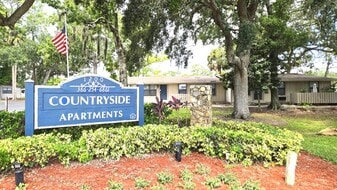 1200 Beville Rd in Daytona Beach, FL - Building Photo