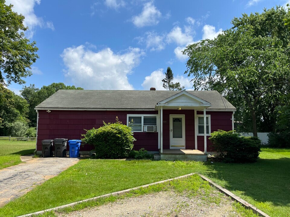 515 N Eagleville Rd Photo