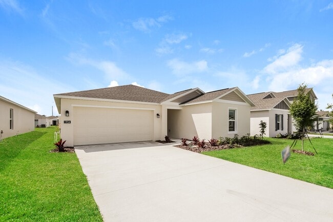 1954 Sarah St in Winter Haven, FL - Building Photo - Building Photo