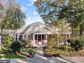 5470 Gloucester Rd in Columbia, MD - Building Photo