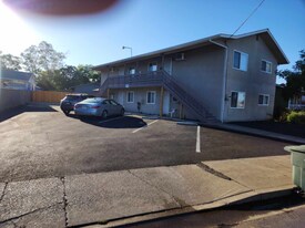 1980 Fogg Ave, Unit Unit 2 in Oroville, CA - Building Photo