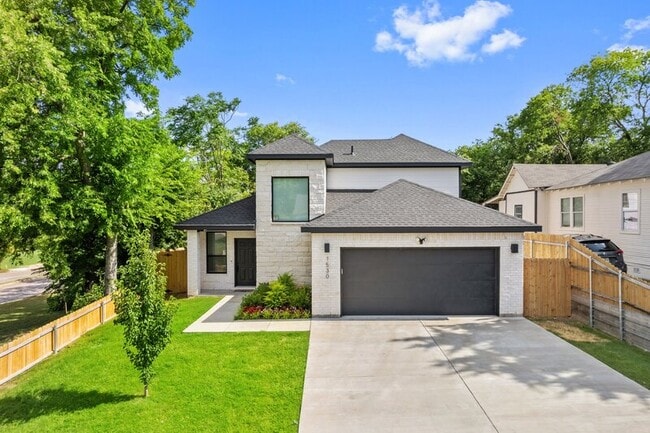 1530 Padgitt Ave