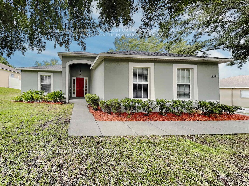 2271 Windsor Crest Loop in Apopka, FL - Building Photo