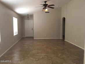 11469 W Madisen Ellise Dr in Surprise, AZ - Building Photo - Building Photo