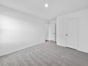 18740 Barrichello Dr in Conroe, TX - Foto de edificio - Building Photo