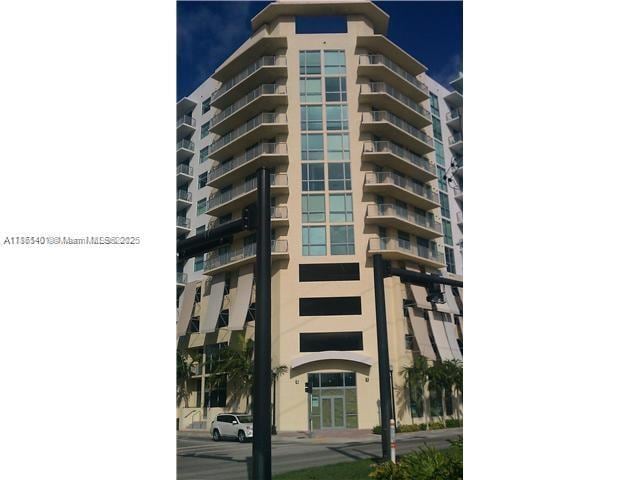 property at 140 S Dixie Hwy