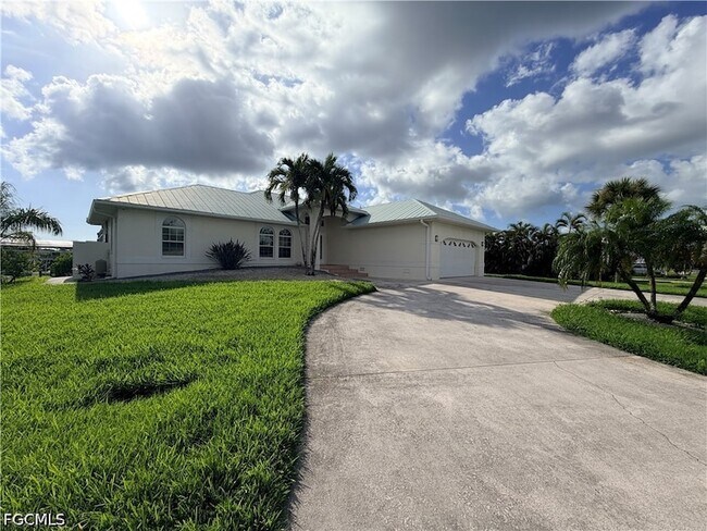 property at 17721 Broadway Ave