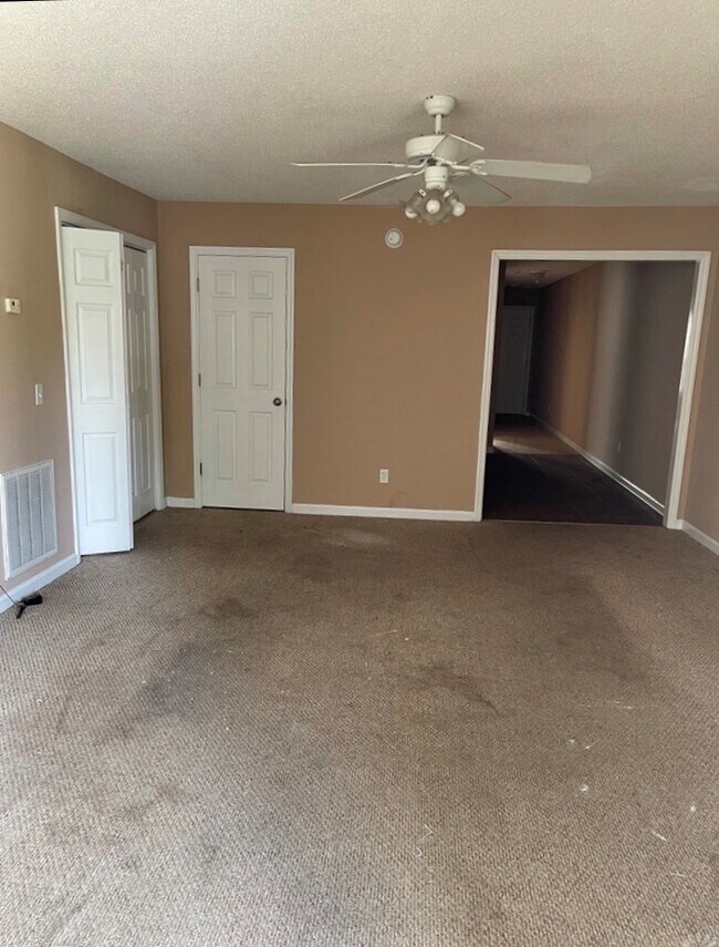 810 Park St photo'