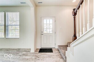 6610 Harvest Moon Ln in Whitestown, IN - Building Photo - Building Photo