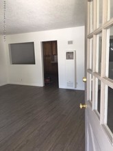 2705 Piedmont Ave-Unit -7 in Glendale, CA - Building Photo - Building Photo