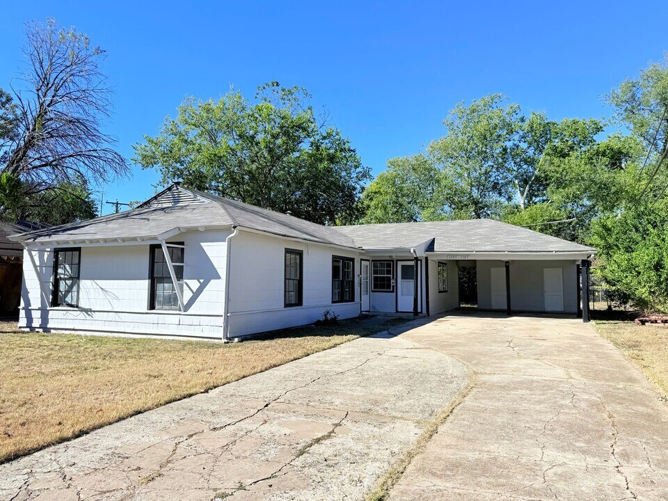 1105-1107 Jacqueline St in Killeen, TX - Foto de edificio