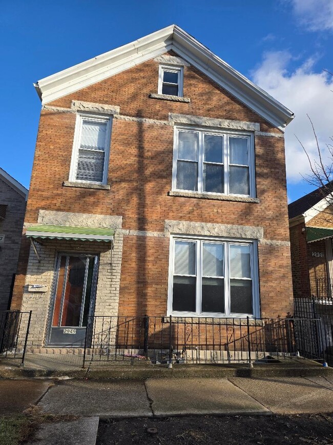 property at 2949 S Emerald Ave