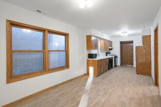 1019 S Oakley Blvd in Chicago, IL - Building Photo - Building Photo