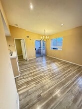 883 W San Ysidro Blvd in San Diego, CA - Building Photo - Building Photo