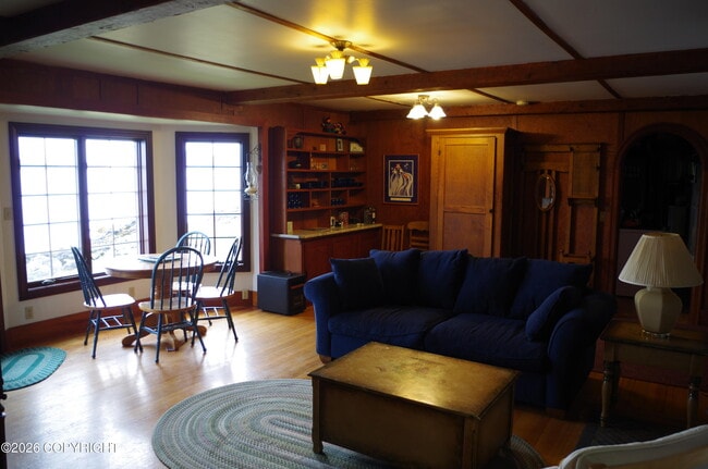 8476 S Tongass Hwy in Ketchikan, AK - Building Photo - Building Photo