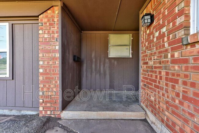 8616 N Harvey Ave in Oklahoma City, OK - Building Photo - Building Photo