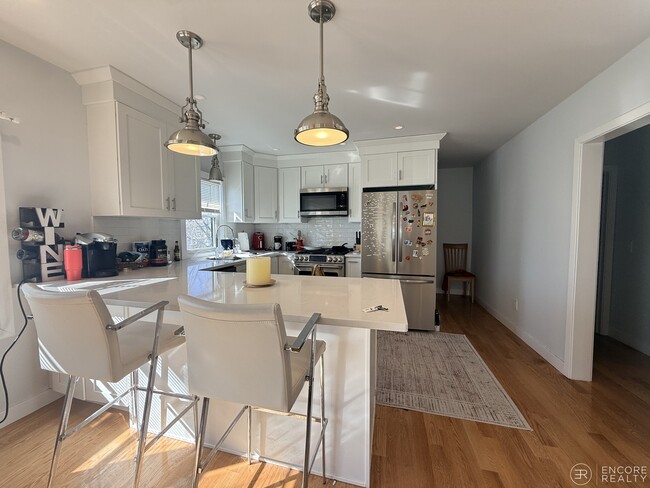 18 Adair Rd, Unit 18 in Boston, MA - Building Photo - Building Photo