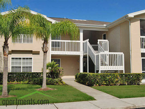 Hunters Glen Apartments in Sarasota, FL - Foto de edificio - Building Photo