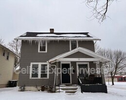 1902 Riedmiller Ave in Fort Wayne, IN - Building Photo