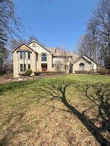 43532 Scenic Ln in Northville, MI - Building Photo