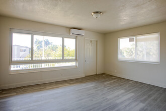 Riverland Court Apartments in Fort Lauderdale, FL - Foto de edificio - Interior Photo