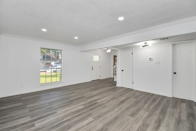 property at 7022 Castleview Ln