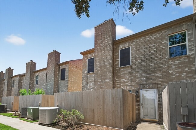 property at 3102 Holly Hall St