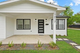 1017 Joyce St in Houston, TX - Building Photo - Building Photo